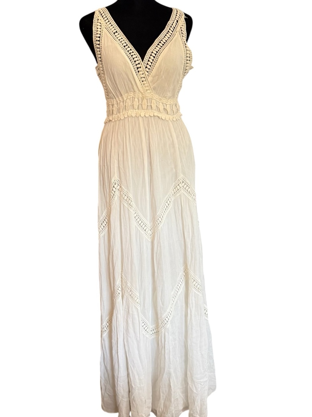 Max Studio White M Crochet Lace Maxi Dress Boho Bridal Mediterranean NWT - Picture 2 of 13